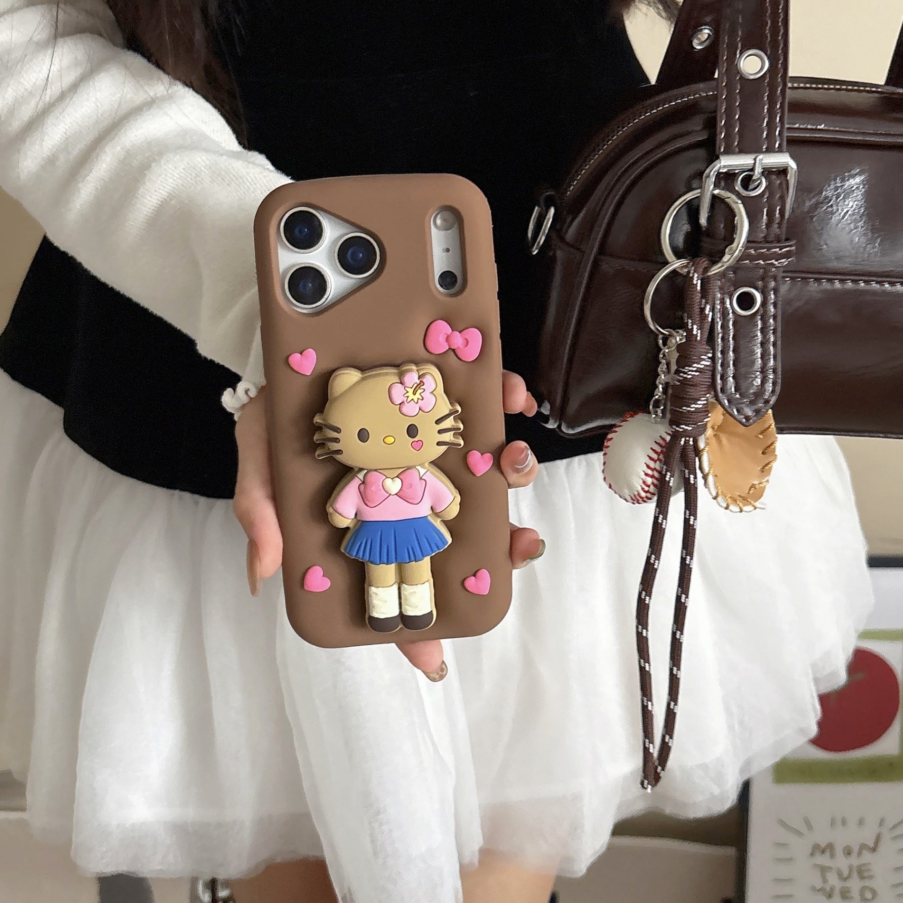 704bb7ef-459d-435f-850d-0ee9d612749b