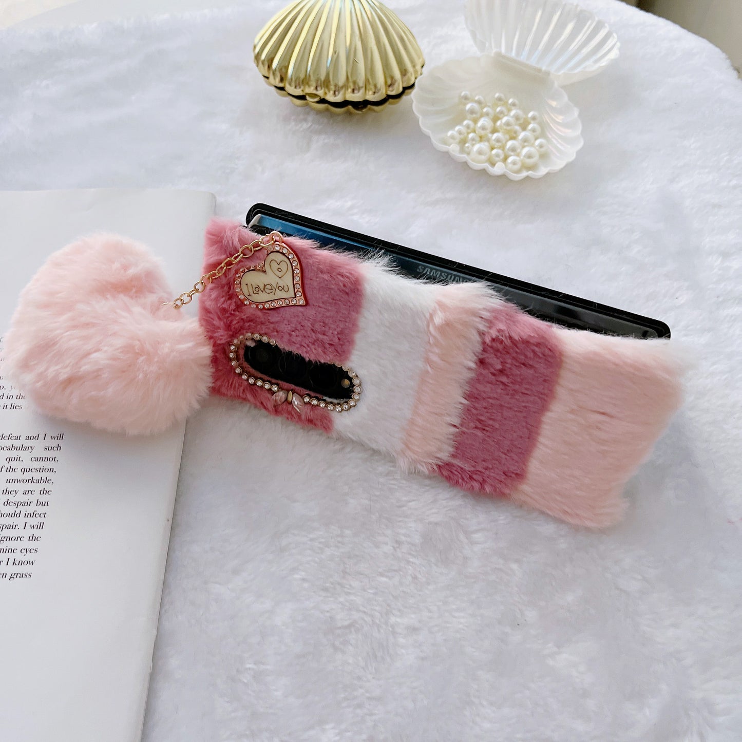 Z Fold 3-4-5-6-7-8 case,Folding Plush Shell.