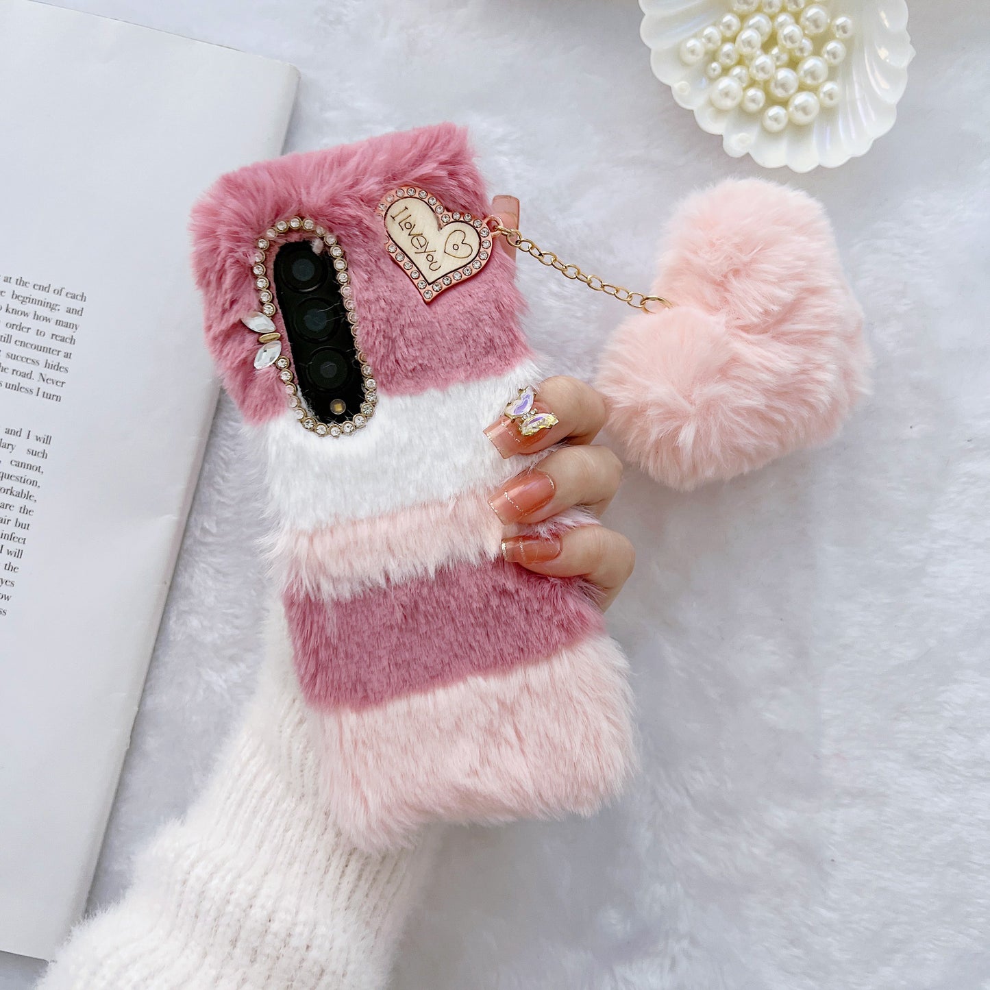 Z Fold 3-4-5-6-7-8 case,Folding Plush Shell.