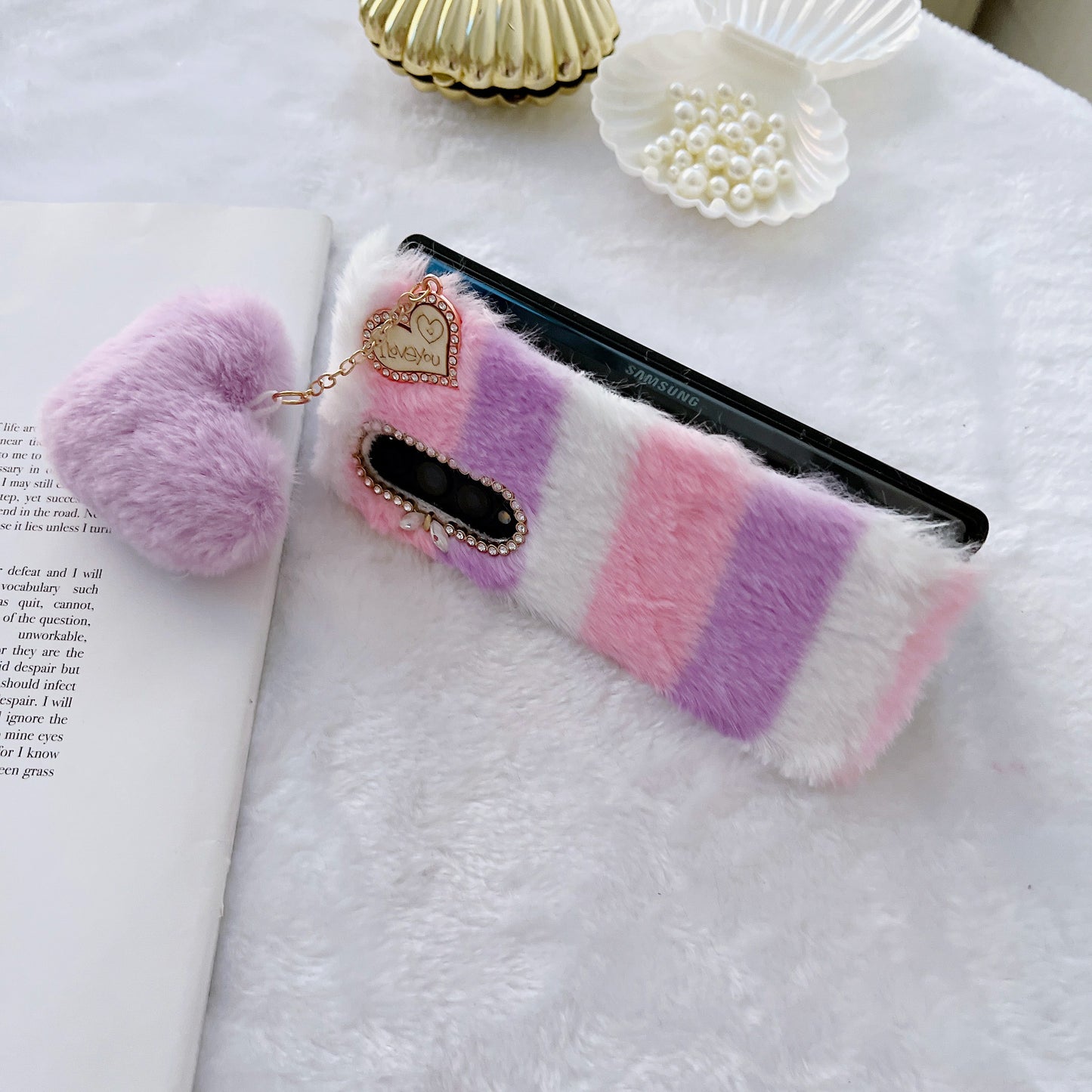 Z Fold 3-4-5-6-7-8 case,Folding Plush Shell.