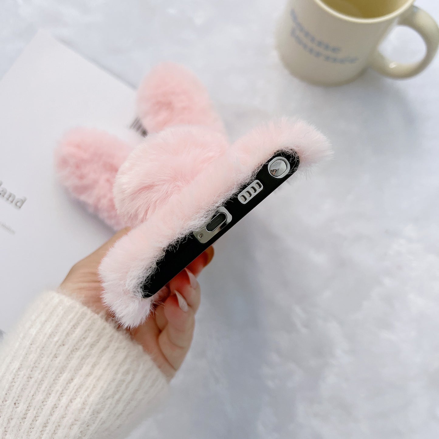 Fluffy Bunny case for iPhone/Samsung phone,S22/23/24/25 Series,Plush rabbit ears.free shipping.