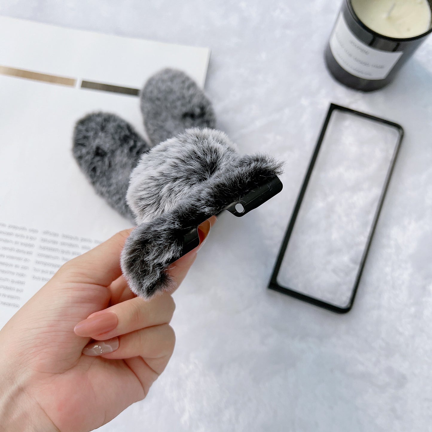 Z Fold 3-4-5-6-7-8 case,Fluffy,Cartoon rabbit.