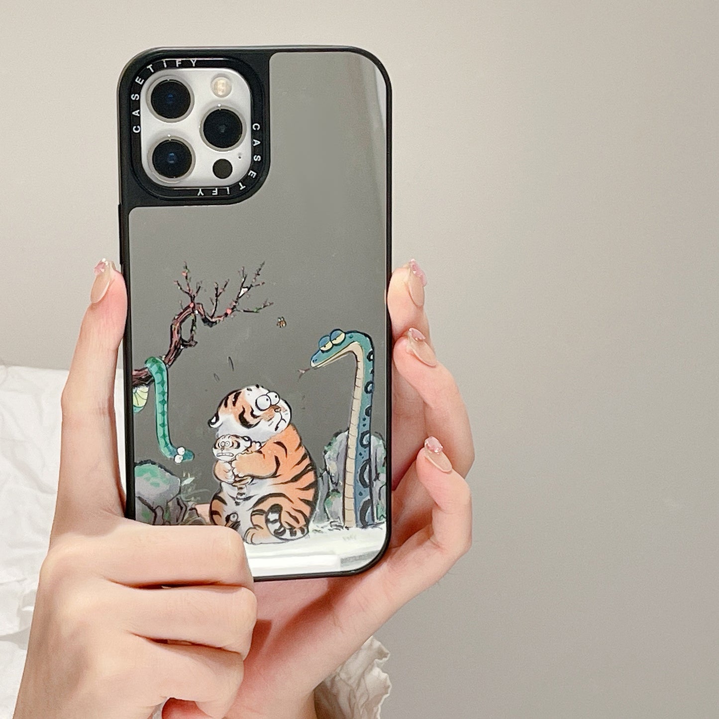 iPhone case,Cute tiger pattern.
